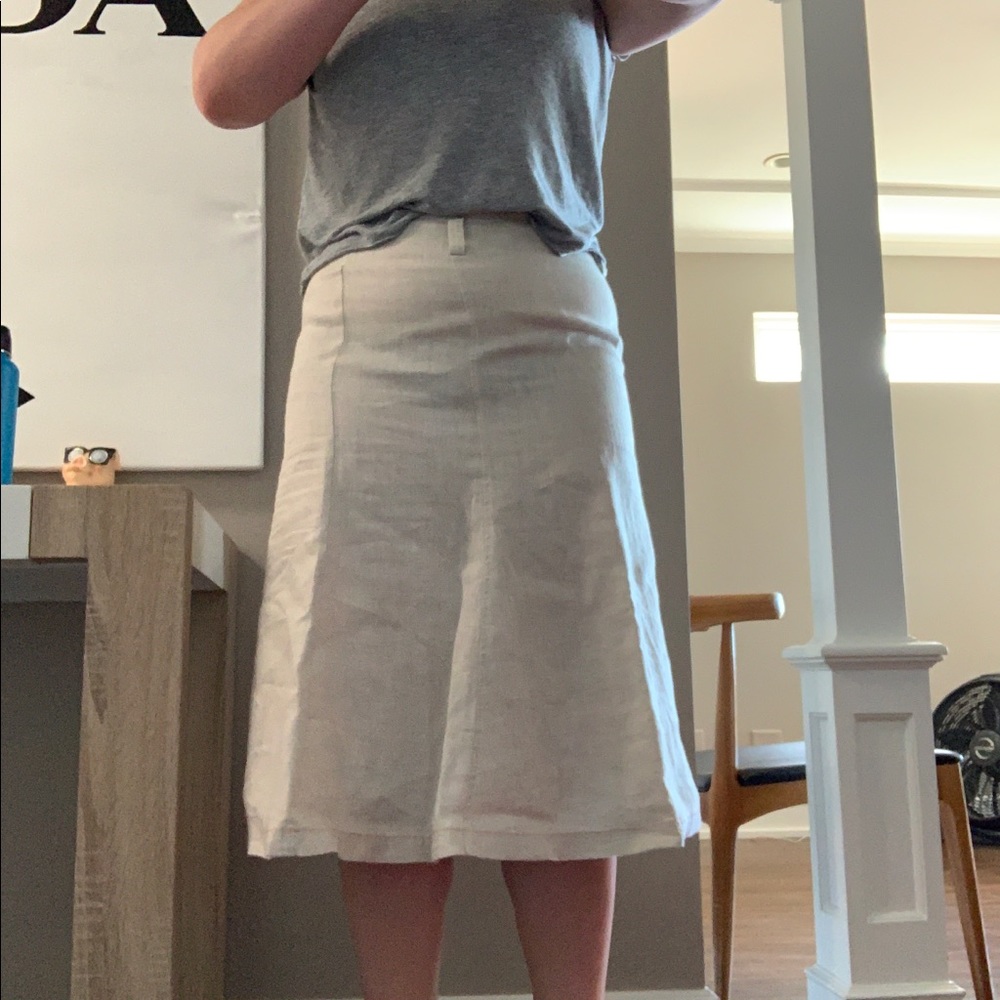 Linen skirt with orange accents